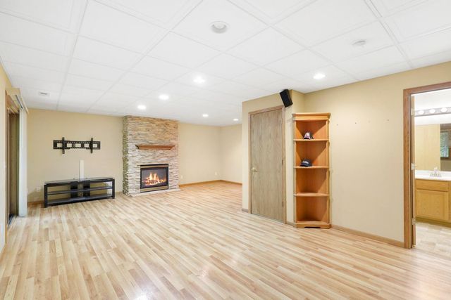 12585 74th Avenue N, Maple Grove, MN 55369