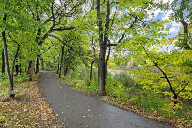 12585 74th Avenue N, Maple Grove, MN 55369