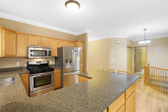 12585 74th Avenue N, Maple Grove, MN 55369