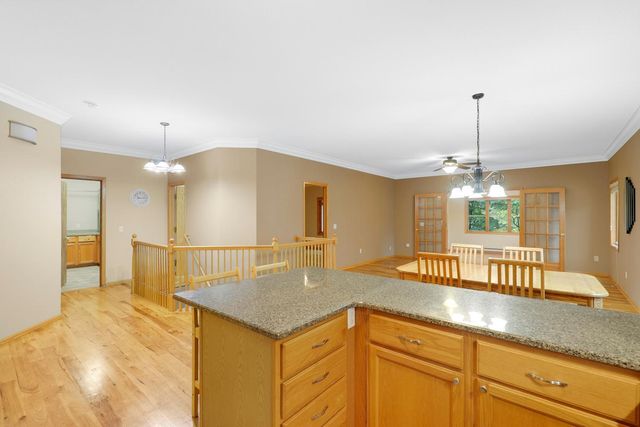 12585 74th Avenue N, Maple Grove, MN 55369