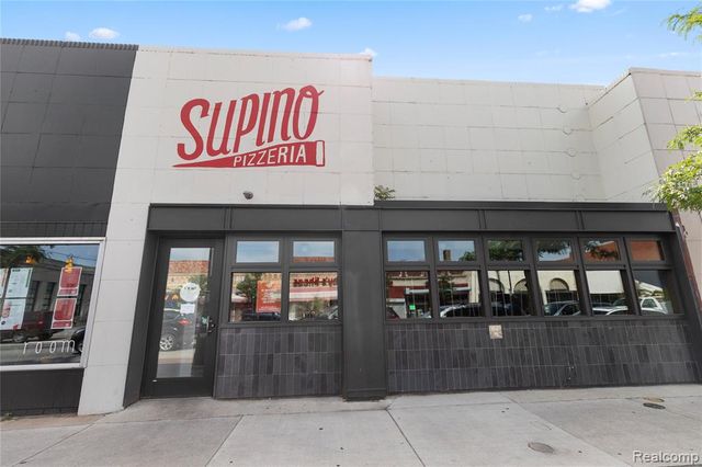 7534 Churchill Street C18, Detroit, MI 48206