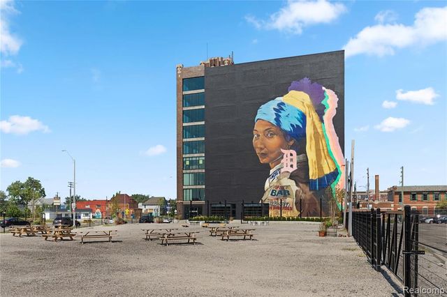 7534 Churchill Street C18, Detroit, MI 48206