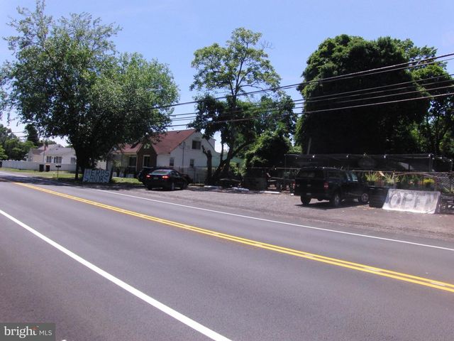 914 HARRISON ST, Bristol, PA 19007