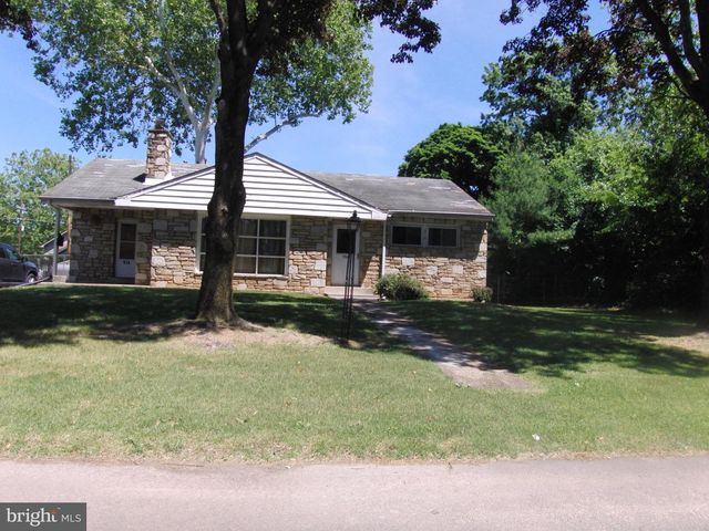 914 HARRISON ST, Bristol, PA 19007
