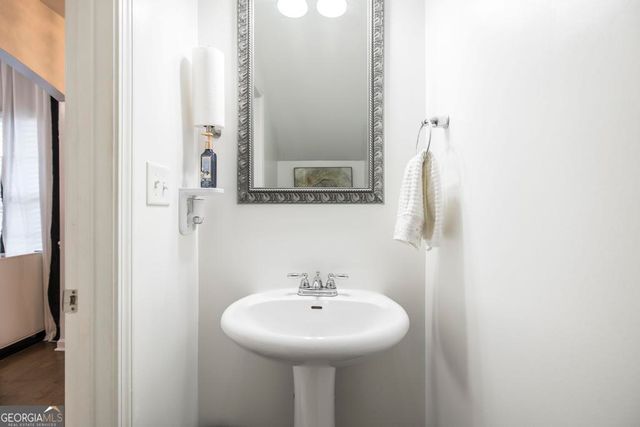 209 Adirondac Way, Bonaire, GA 31005