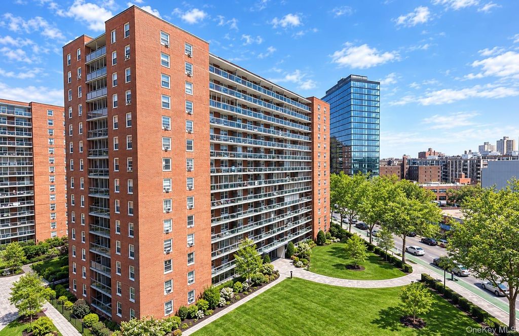 97-07 63rd Road 3L, Rego Park, NY 11374 — exterior