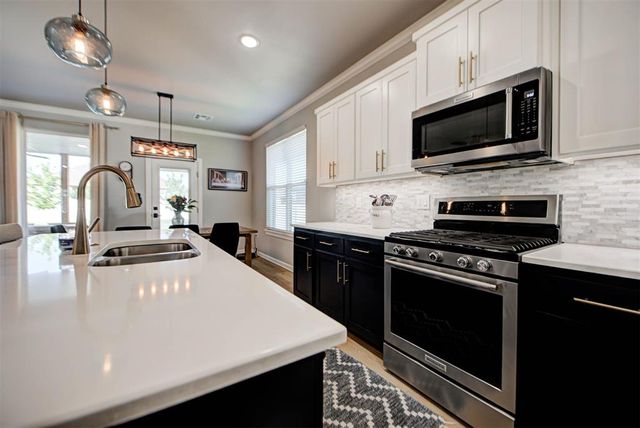 2688 Somerset Drive, Shawnee, OK 74804