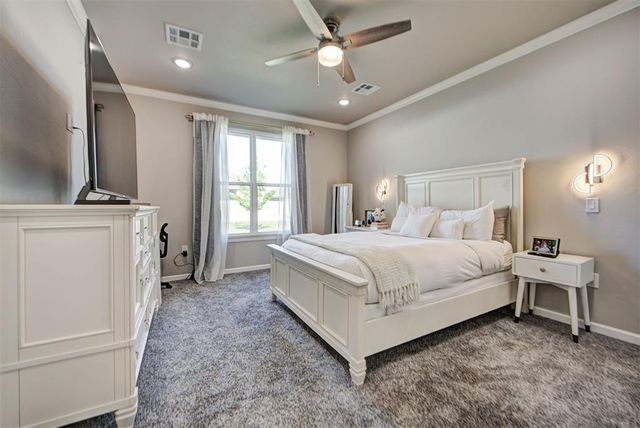 2688 Somerset Drive, Shawnee, OK 74804