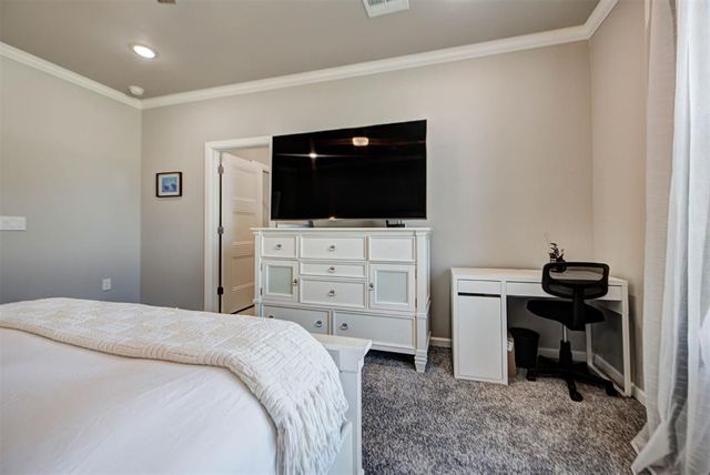 2688 Somerset Drive, Shawnee, OK 74804