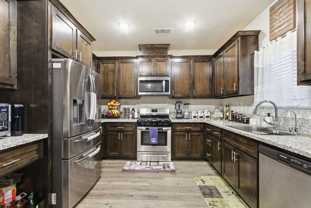 693 Cadiz Avenue, Merced, CA 95341