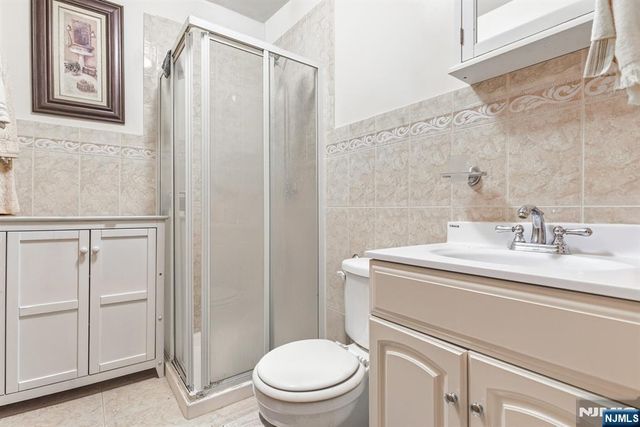 16 Murray Avenue, Paterson, NJ 07501