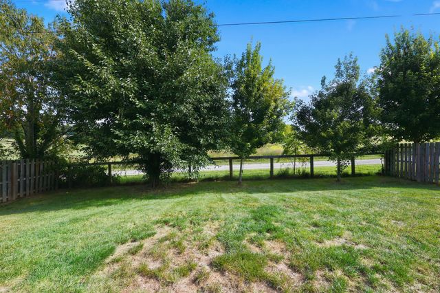 112 Nuthatch Trail, Georgetown, KY 40324