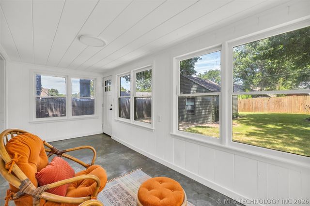 1713 S Columbia Place, Tulsa, OK 74104