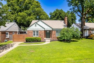 1713 S Columbia Place, Tulsa, OK 74104