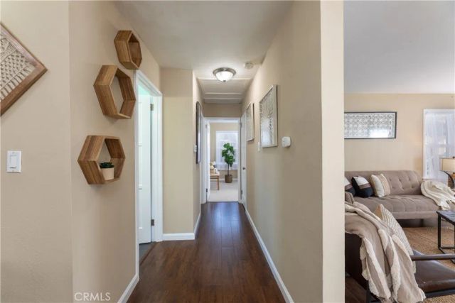 4201 Gardenia Avenue, Long Beach, CA 90807