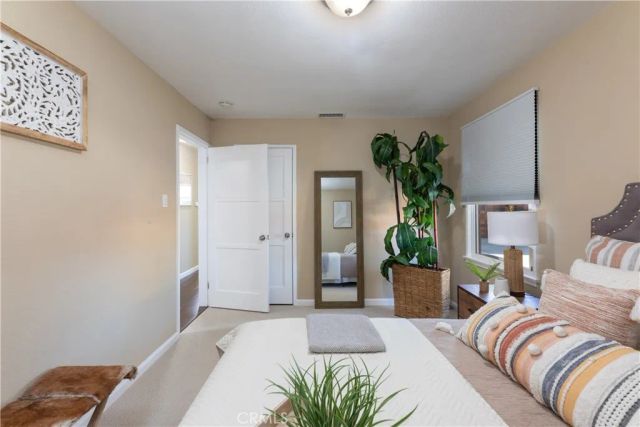 4201 Gardenia Avenue, Long Beach, CA 90807