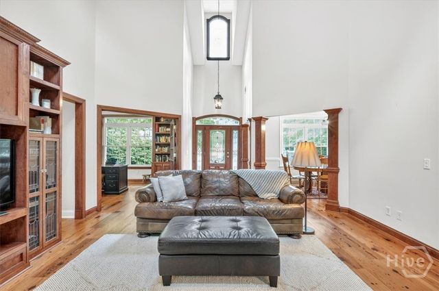 37 Macbeth Court S, Richmond Hill, GA 31324