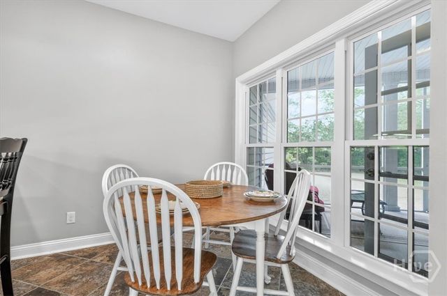 37 Macbeth Court S, Richmond Hill, GA 31324