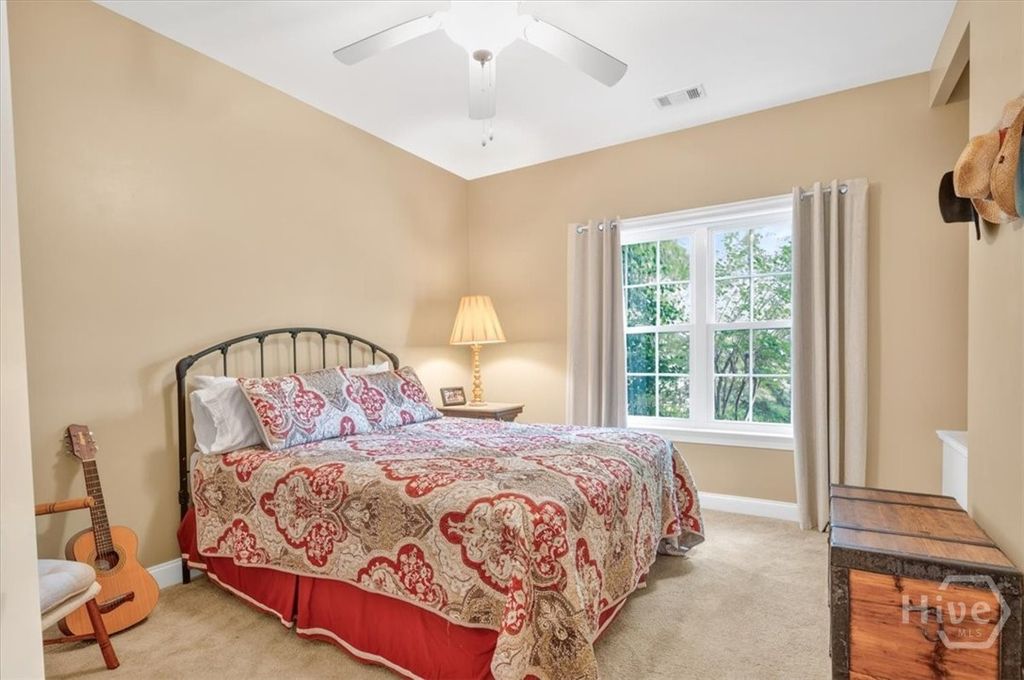 Image 32 of property listing at 37 Macbeth Court S, Richmond Hill, GA 31324