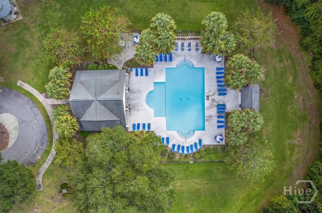 Image 61 of property listing at 37 Macbeth Court S, Richmond Hill, GA 31324