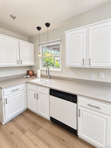 16453 E Radcliff Place B, Aurora, CO 80015