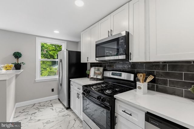 5251 PALMER MILL RD, Clifton Heights, PA 19018