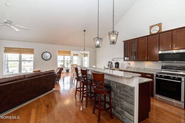 4757 Sylvan Prairie Court, Sylvania, OH 43560