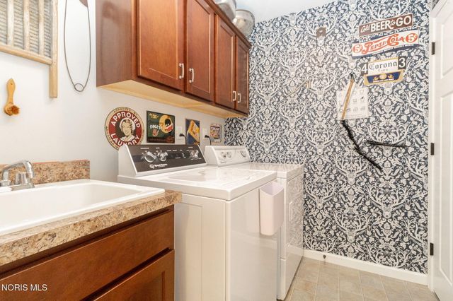 4757 Sylvan Prairie Court, Sylvania, OH 43560
