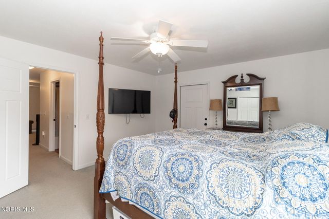 4757 Sylvan Prairie Court, Sylvania, OH 43560