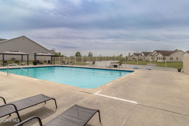 4757 Sylvan Prairie Court, Sylvania, OH 43560
