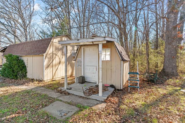 7074 State Highway Kk, Marshfield, MO 65706