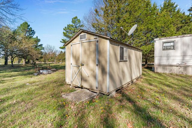 7074 State Highway Kk, Marshfield, MO 65706