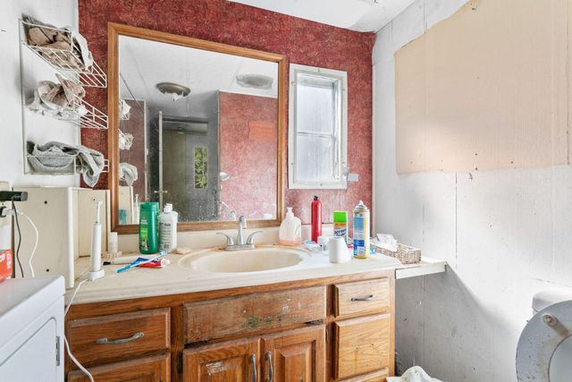 7074 State Highway Kk, Marshfield, MO 65706