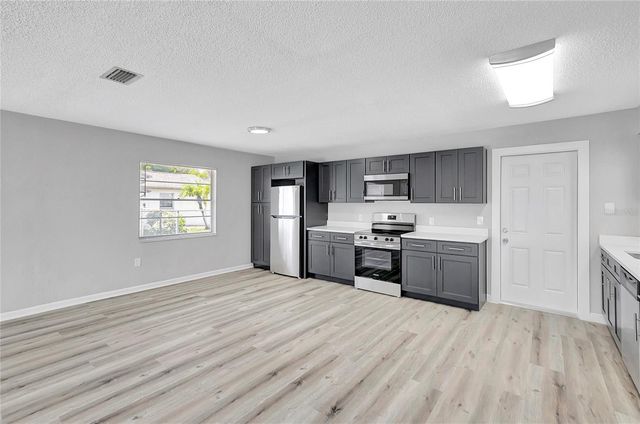 917 WINCHESTER COURT, Brandon, FL 33510