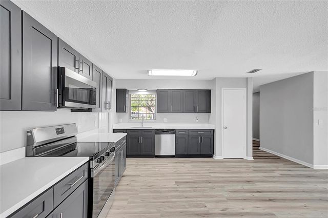 917 WINCHESTER COURT, Brandon, FL 33510