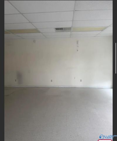 4820 University Drive, Huntsville, AL 35816