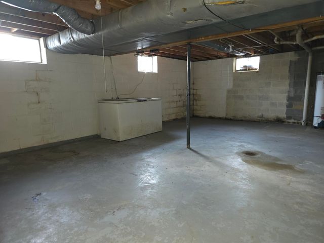 225 Highway 930, Artemus, KY 40903