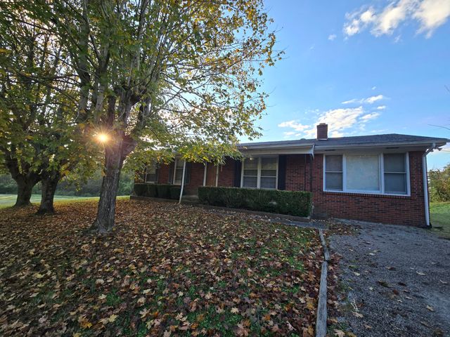 225 Highway 930, Artemus, KY 40903