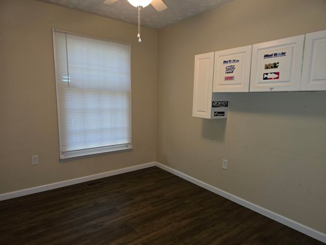 225 Highway 930, Artemus, KY 40903