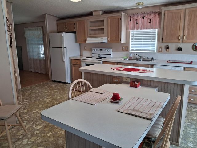 1555 SW 35 Circle, Okeechobee, FL 34974