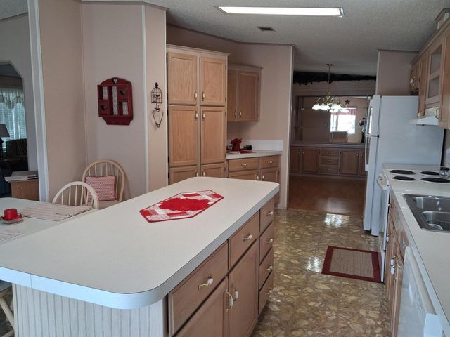 1555 SW 35 Circle, Okeechobee, FL 34974