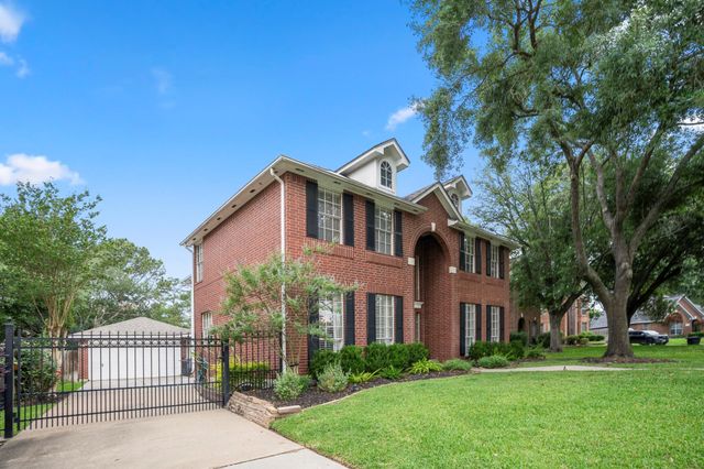 16315 Hammerwood Court, Tomball, TX 77377