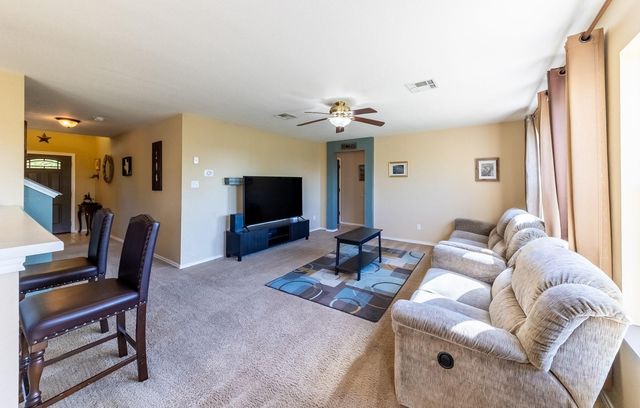 209 Prairie Verbena DR, Kyle, TX 78640