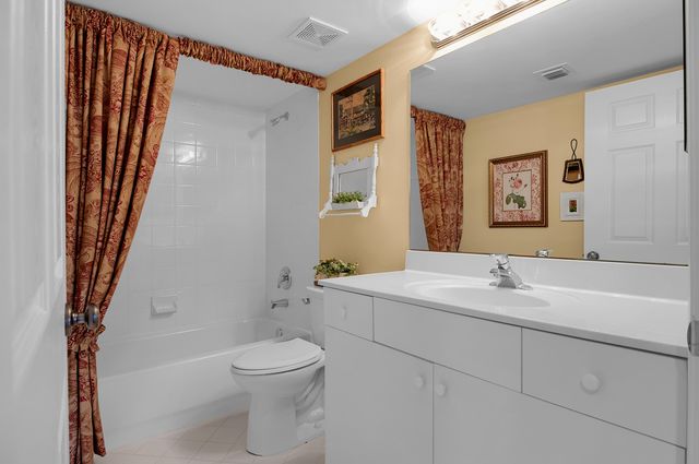 5749 Gemstone Court 403, Boynton Beach, FL 33437