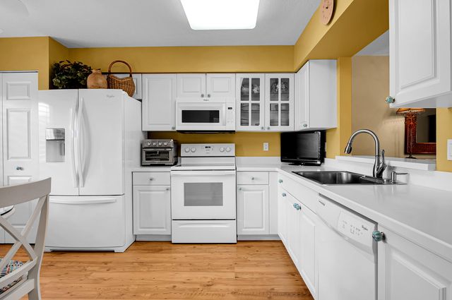 5749 Gemstone Court 403, Boynton Beach, FL 33437