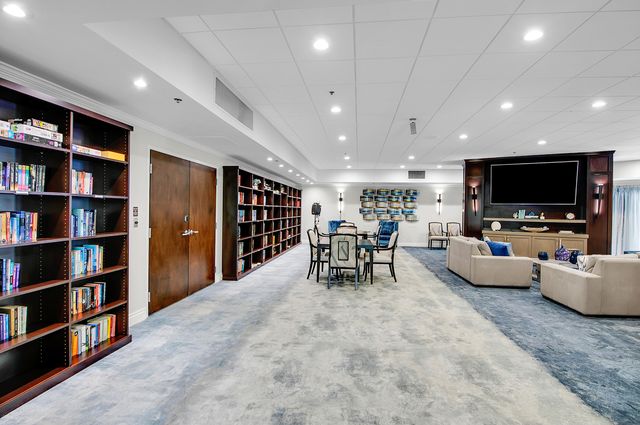 5749 Gemstone Court 403, Boynton Beach, FL 33437