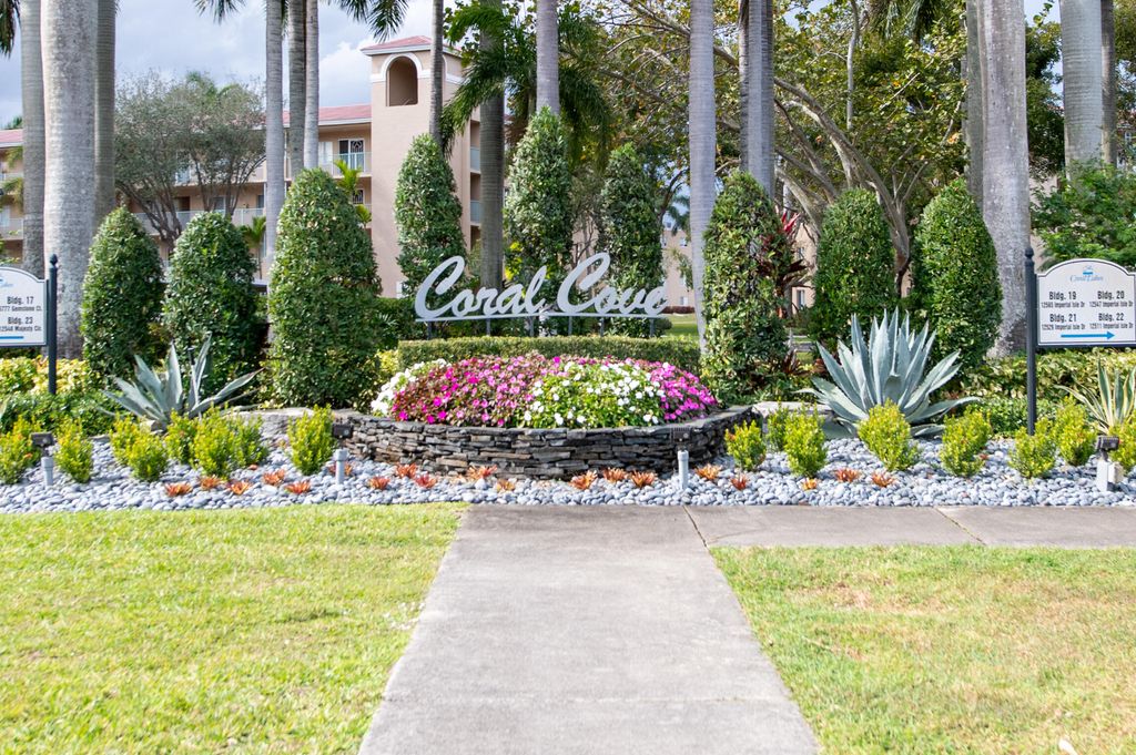 5749 Gemstone Court 403, Boynton Beach, FL 33437