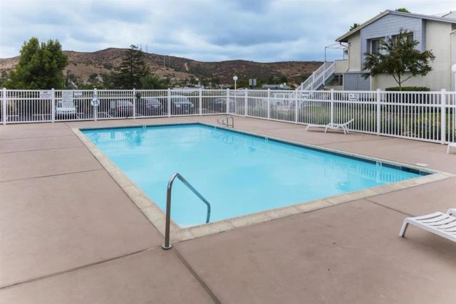 10760 N Magnolia Avenue B6, Santee, CA 92071