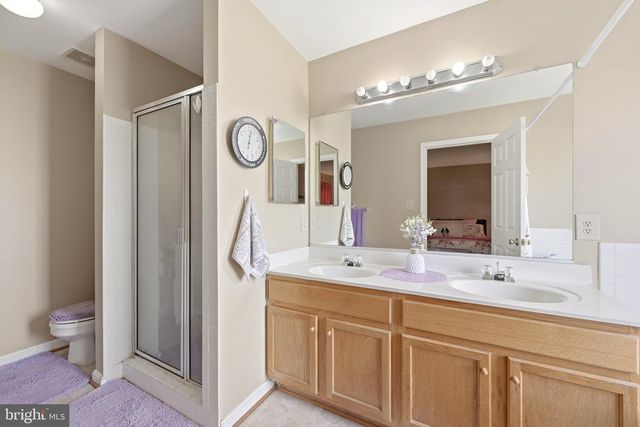 227 FRAZER DR, Purcellville, VA 20132
