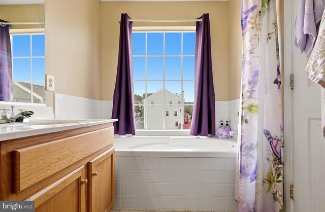 227 FRAZER DR, Purcellville, VA 20132